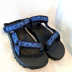 Teva sandals women's 7
